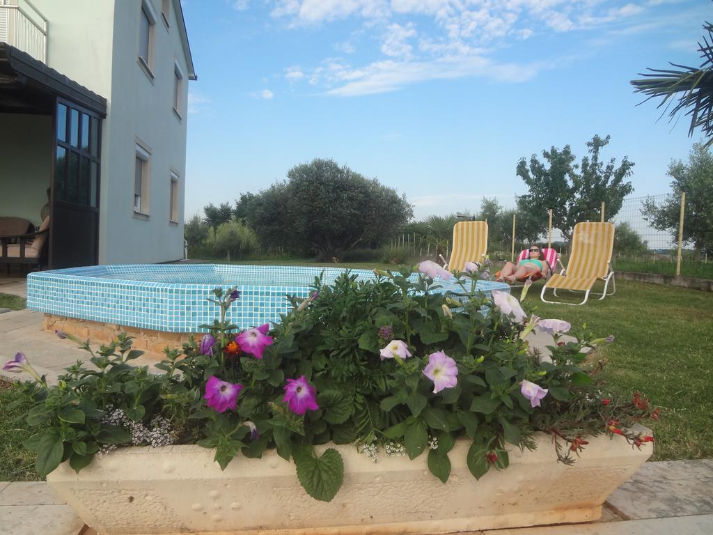 Apartments Zdravac Умаг Екстериор снимка